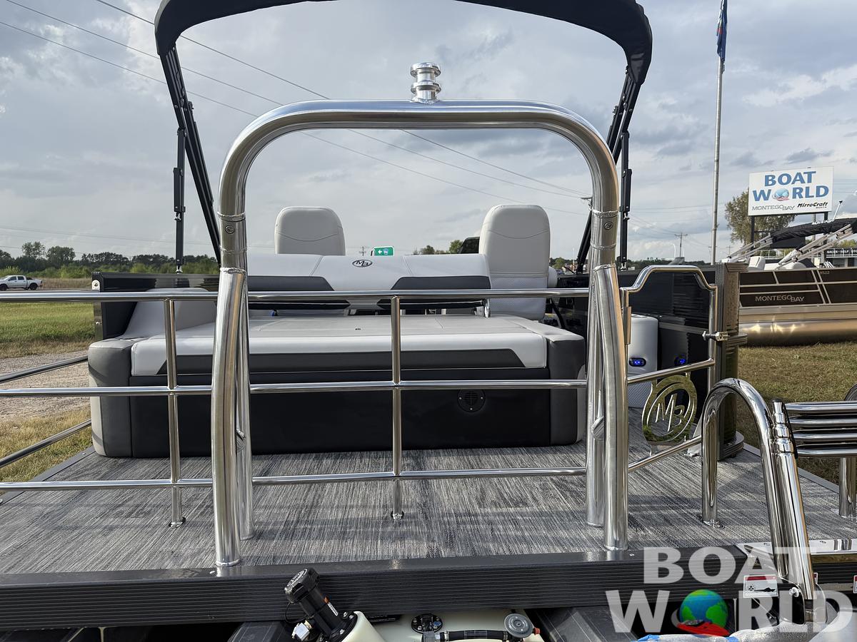 2026 Montego Bay 8522 Swingback Deluxe Pontoon 