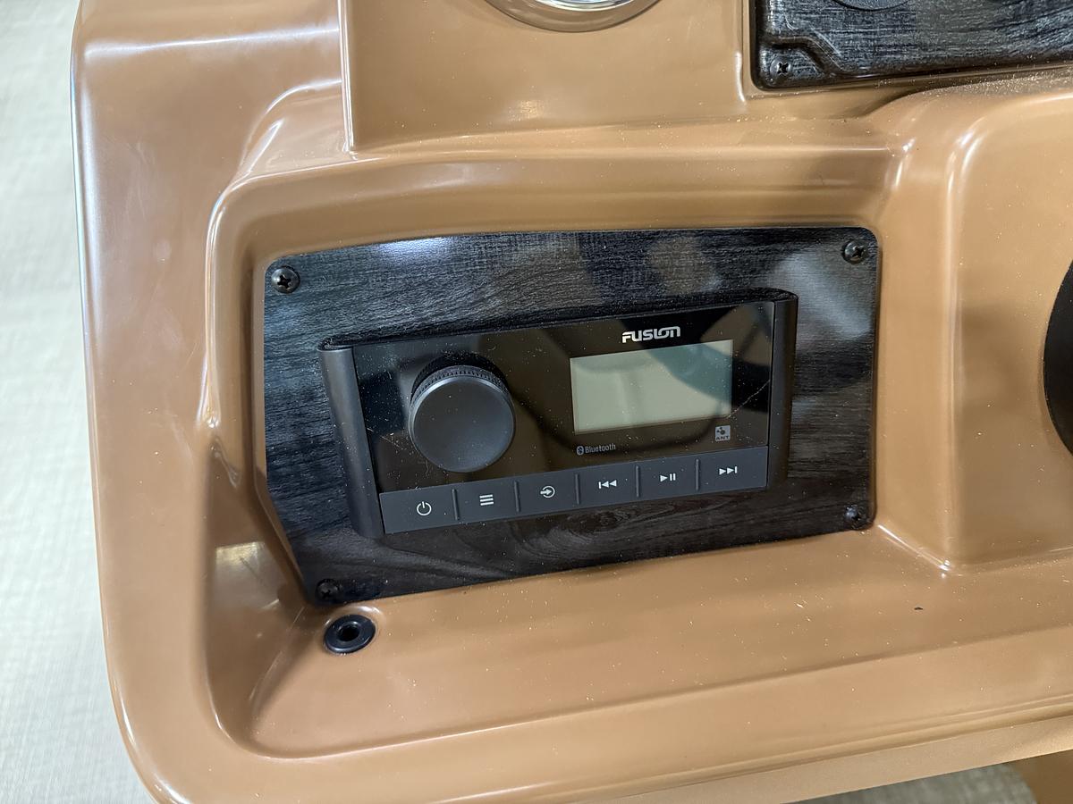 2026 Tahoe Pontoons Sport 2385 Rear Fish & Honda 4-Stroke EFI