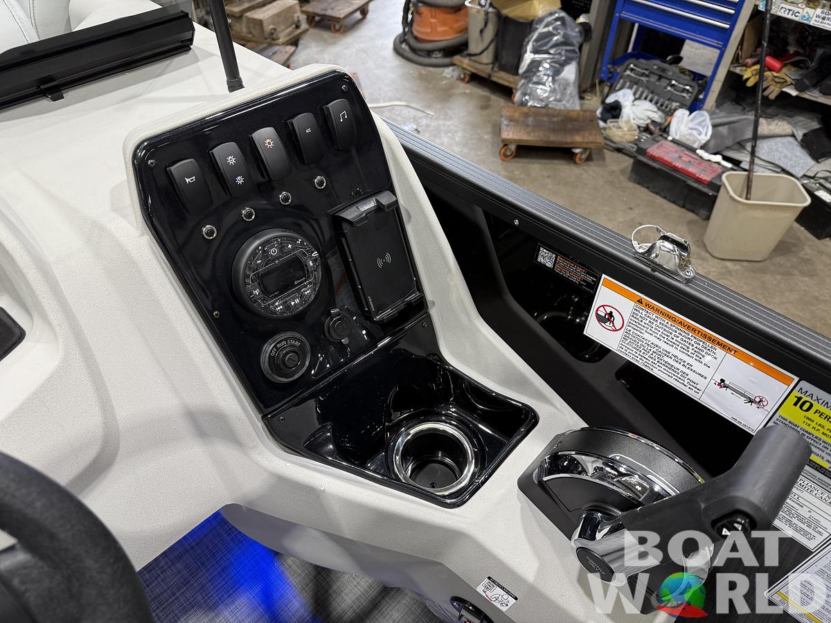 2027 Princecraft Vectra 21 Cruise Pontoon $32995