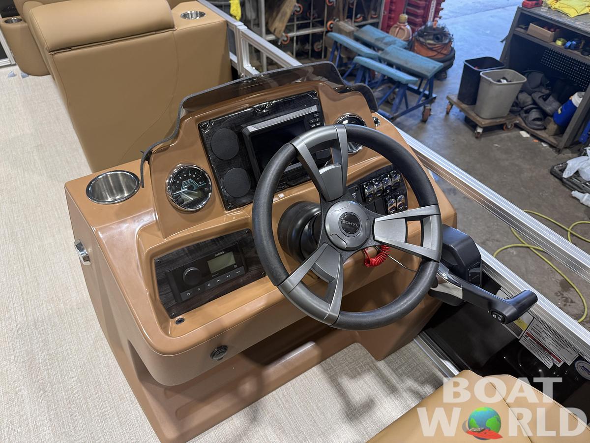 2027 Tahoe Sport Rear Fish 2385 & 4-Stroke $39995
