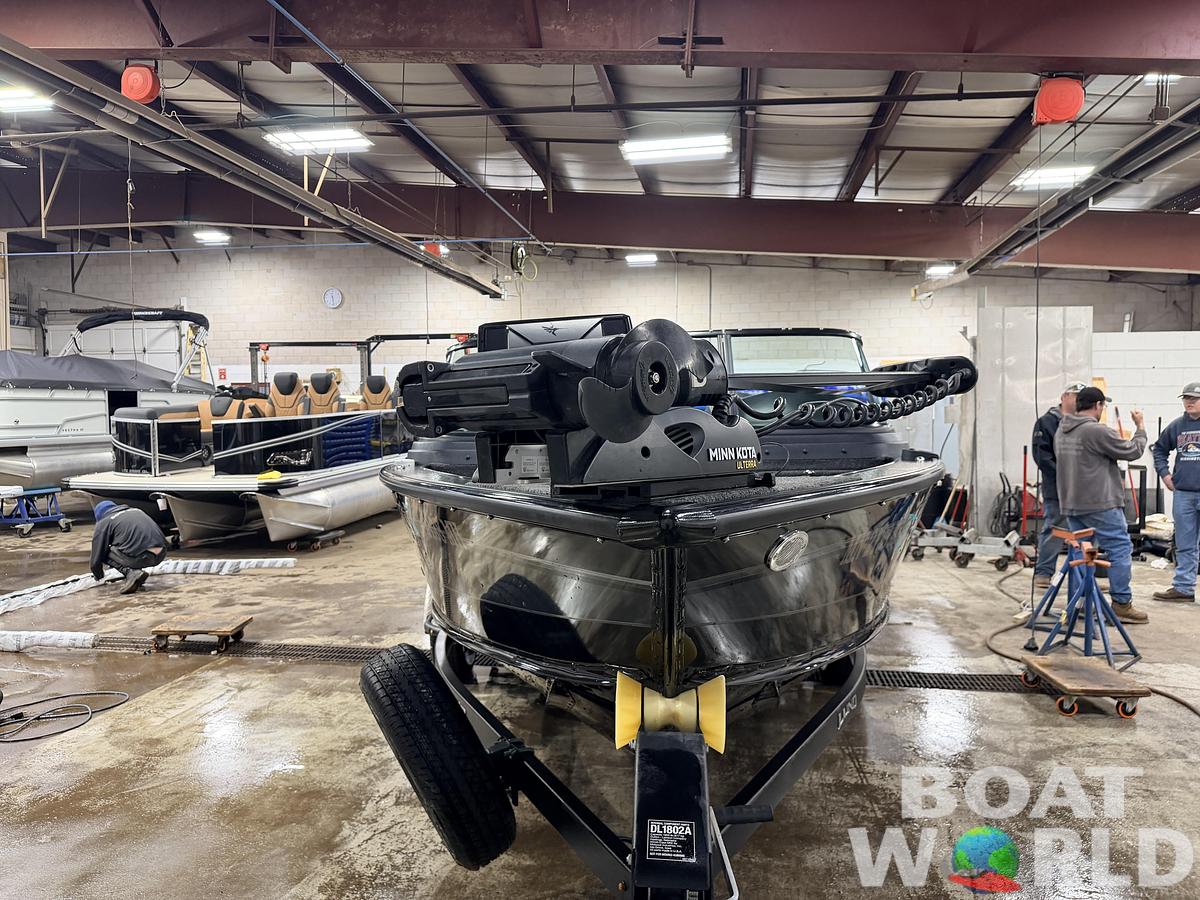 Used 2022 Lund 1875 Pro-V &  200HP Mercury ProXS - $49,995