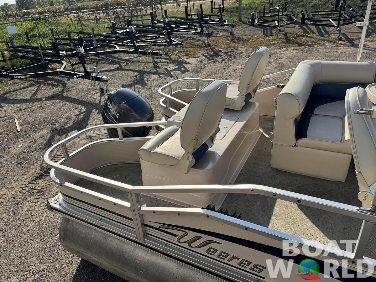 Used 2009 Weeres Family Fish Deluxe 220 Pontoon