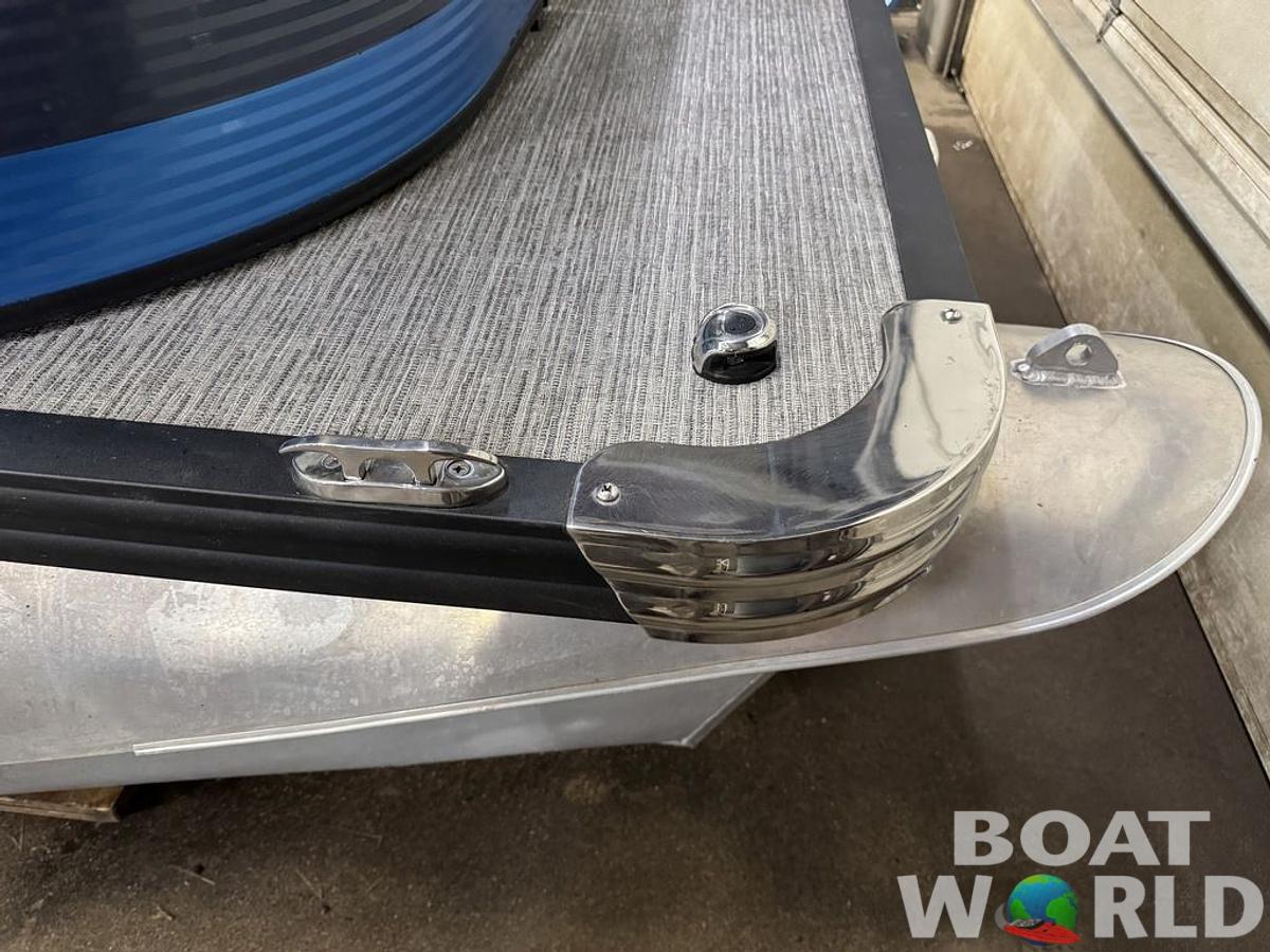 Used 2023 Qwest Pontoons 822 E-Class RLS LT Pontoon