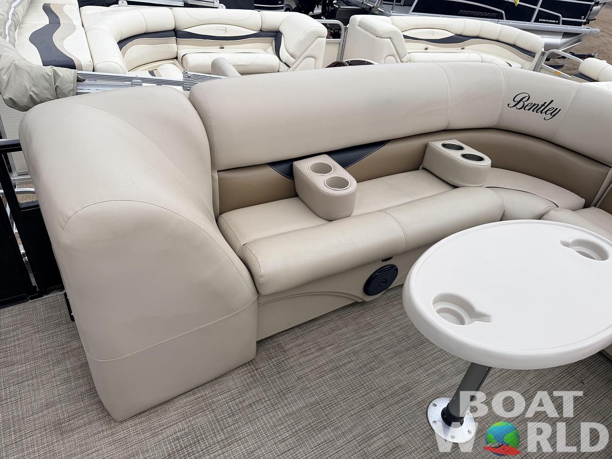 Used 2018 Bentley Encore 240 Cruise SE & 150HP Mercury 4Stroke -$29,995