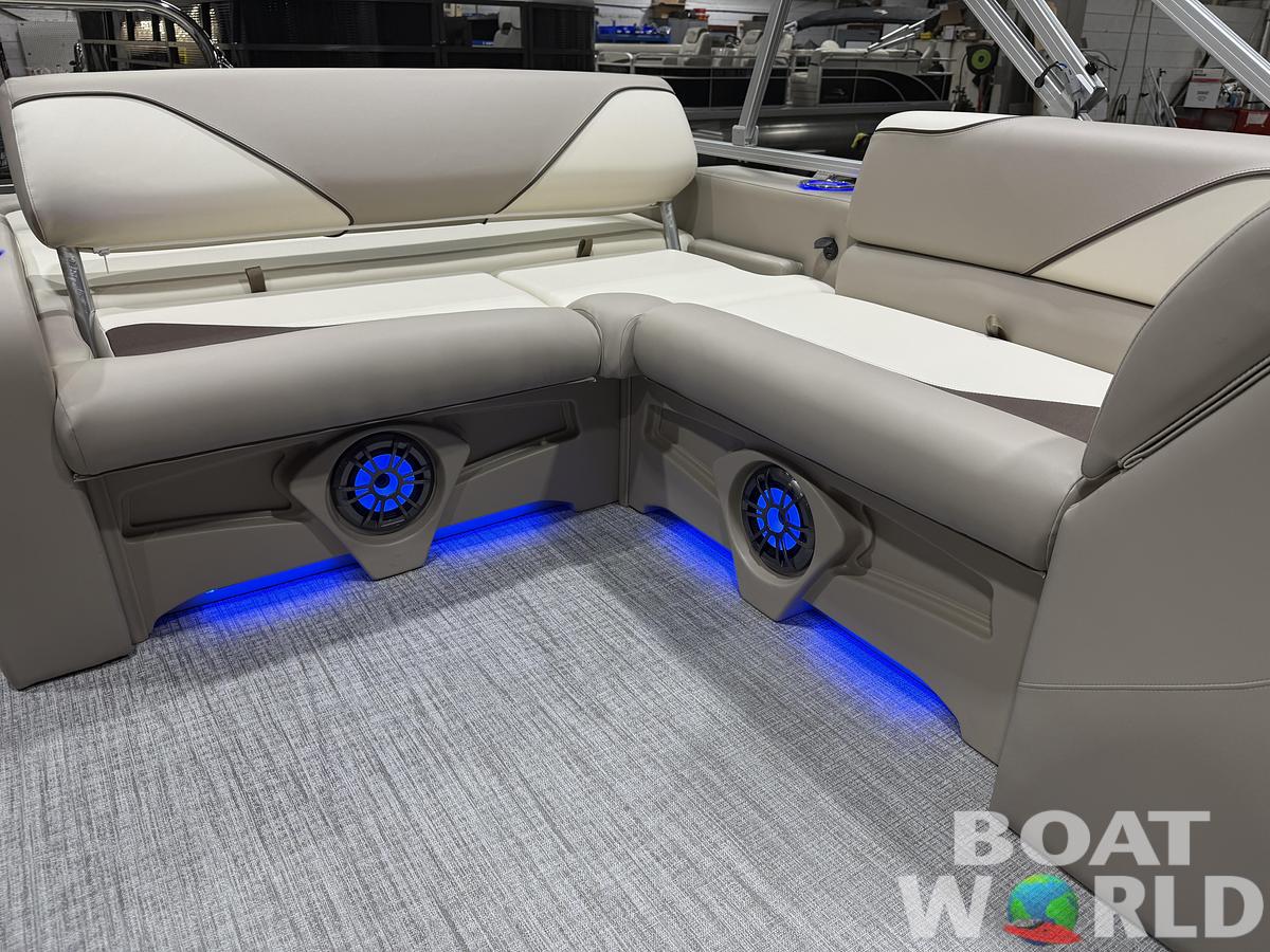 2026 Tahoe Pontoons Sport 2385 Swingback (VRB) Tritoon