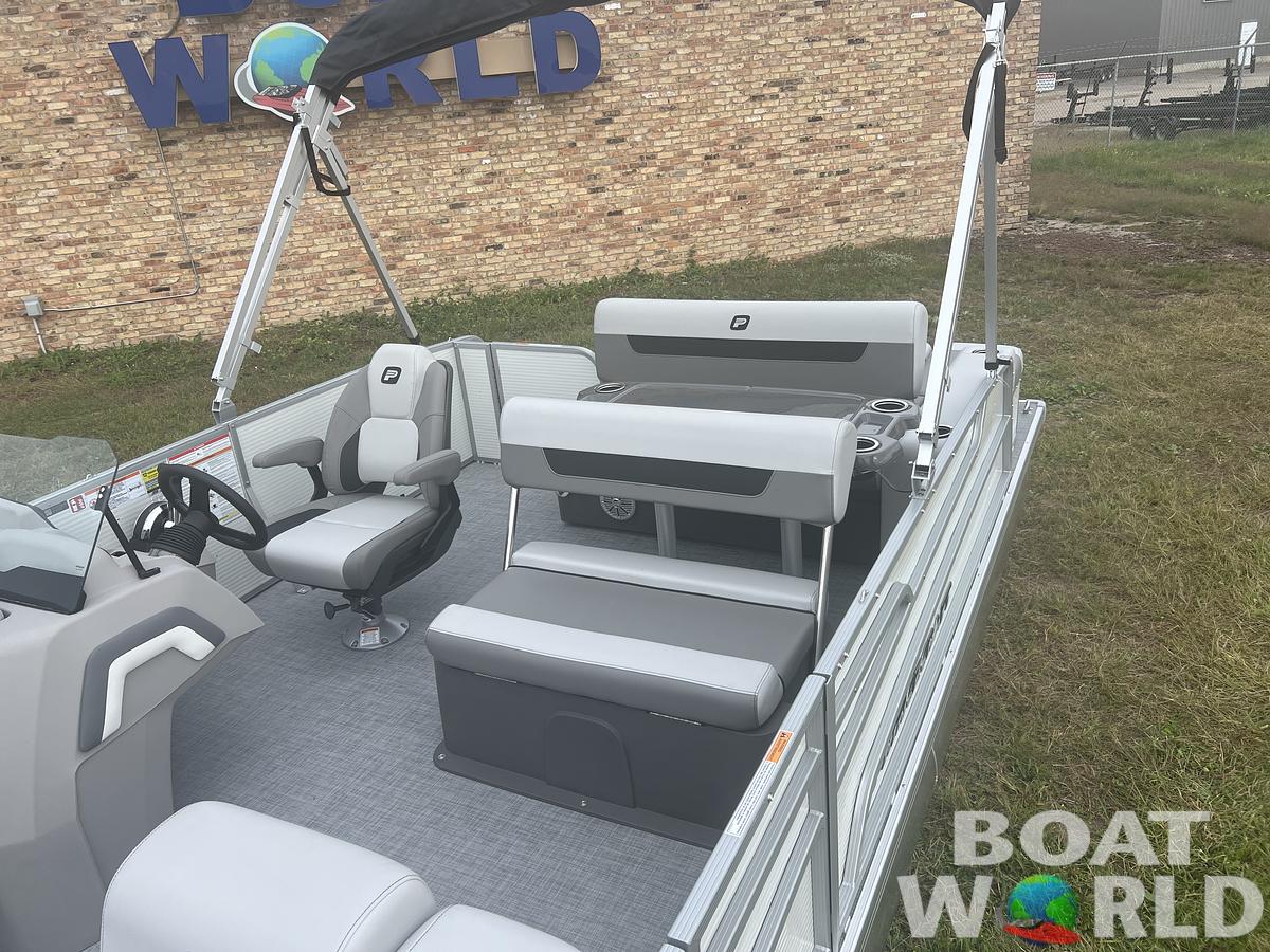2026 Princecraft Vectra 23 RL Dinette Swingback Pontoon 