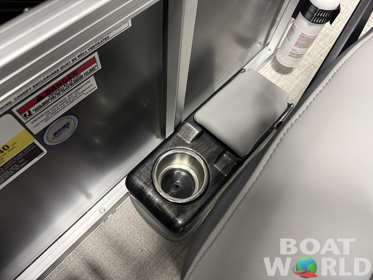 2026 Tahoe Pontoons Sport 2385 Rear Fish & Honda 4-Stroke EFI