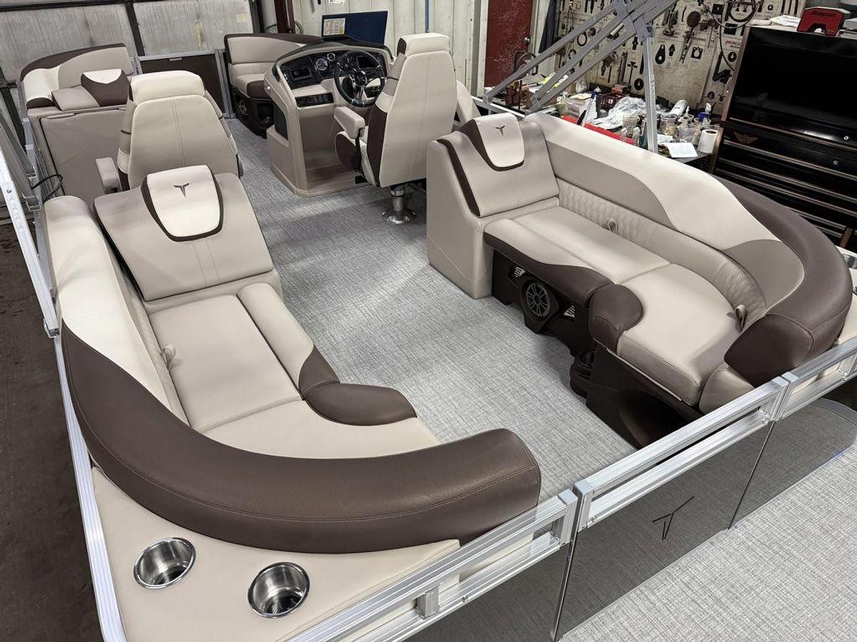 2025 Tahoe Pontoons LTZ 2385 Quad Lounge & Honda 4-Stroke EFI