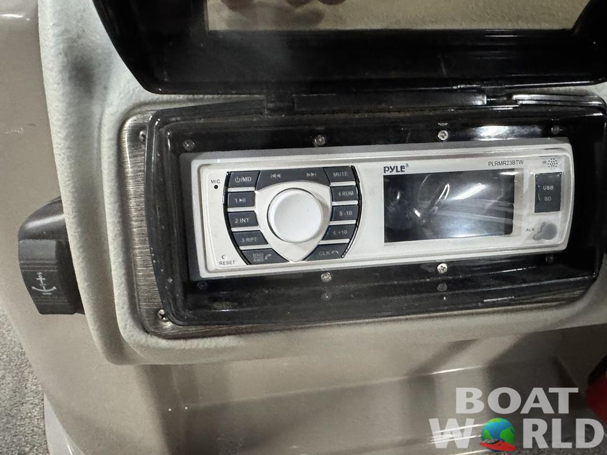 Used 2007 Premier Legend 250 Pontoon