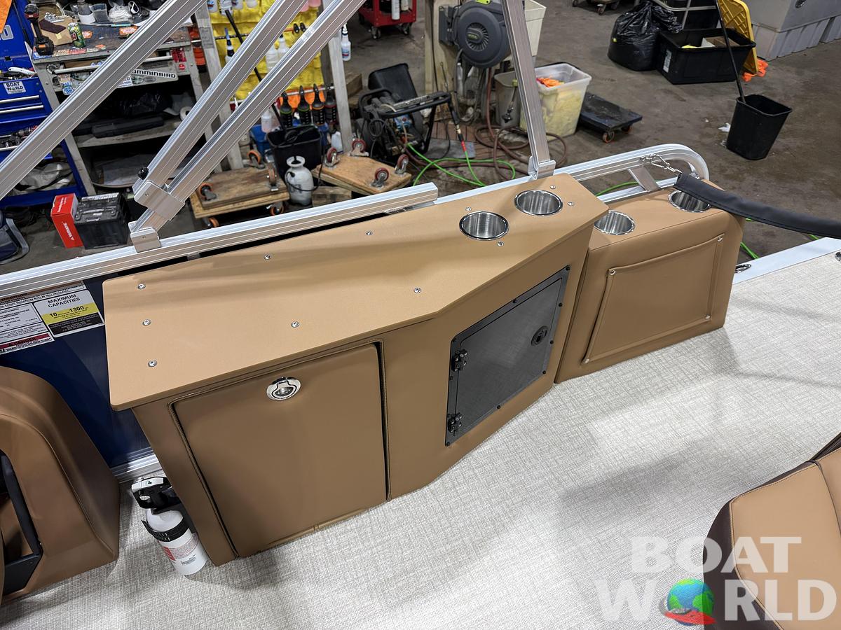 2026 Tahoe Pontoons LTZ 2185 Cruise Rear Bench (CRB) 