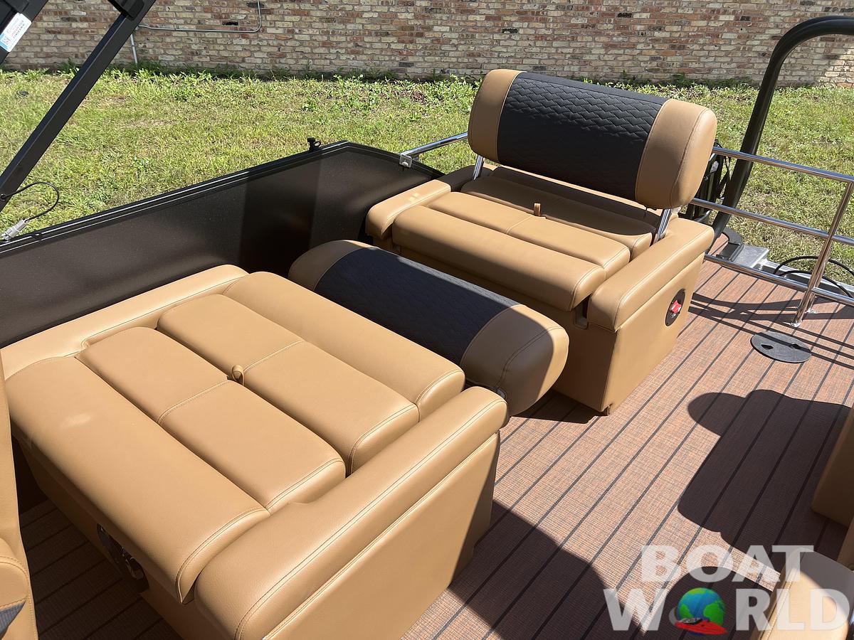2026 Bentley Pontoons Elite 223 Quad Swingback QSB Tritoon