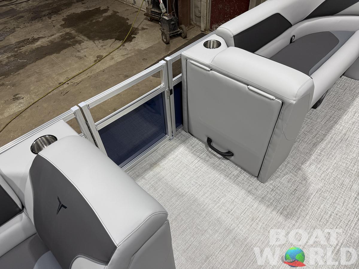 2026 Tahoe Sport VRB 2385 Swingback & 4-Stroke $34995