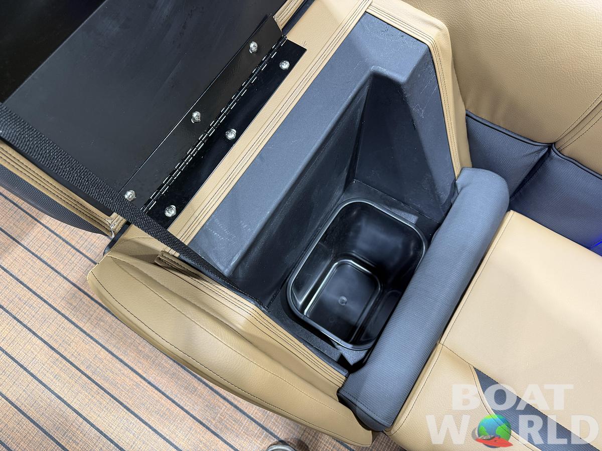 2026 Bentley Legacy 220 QSB Swingback $43995