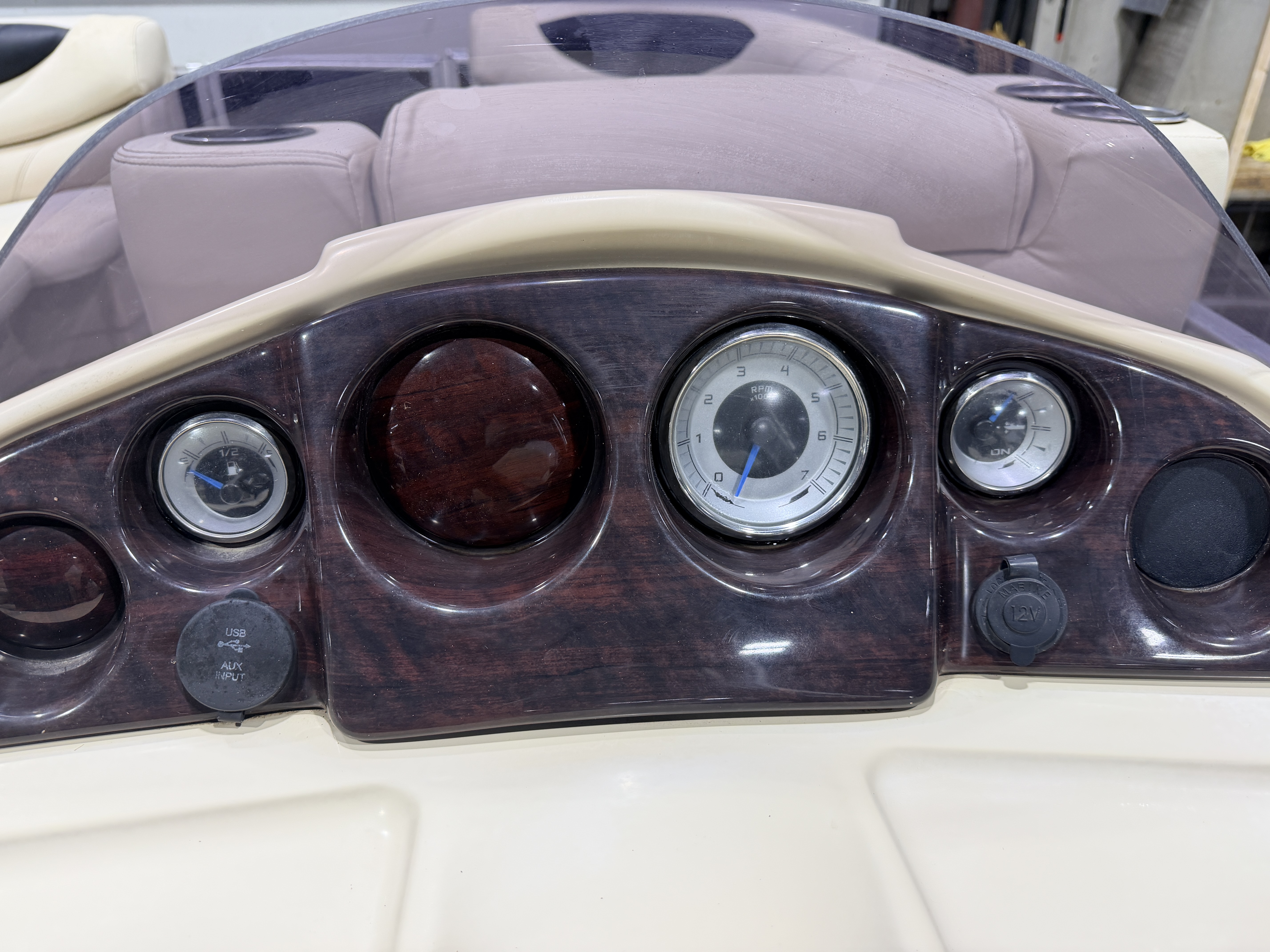 Used 2019 Sylvan Mirage 820 Cruise & 50HP Yamaha 4Stroke