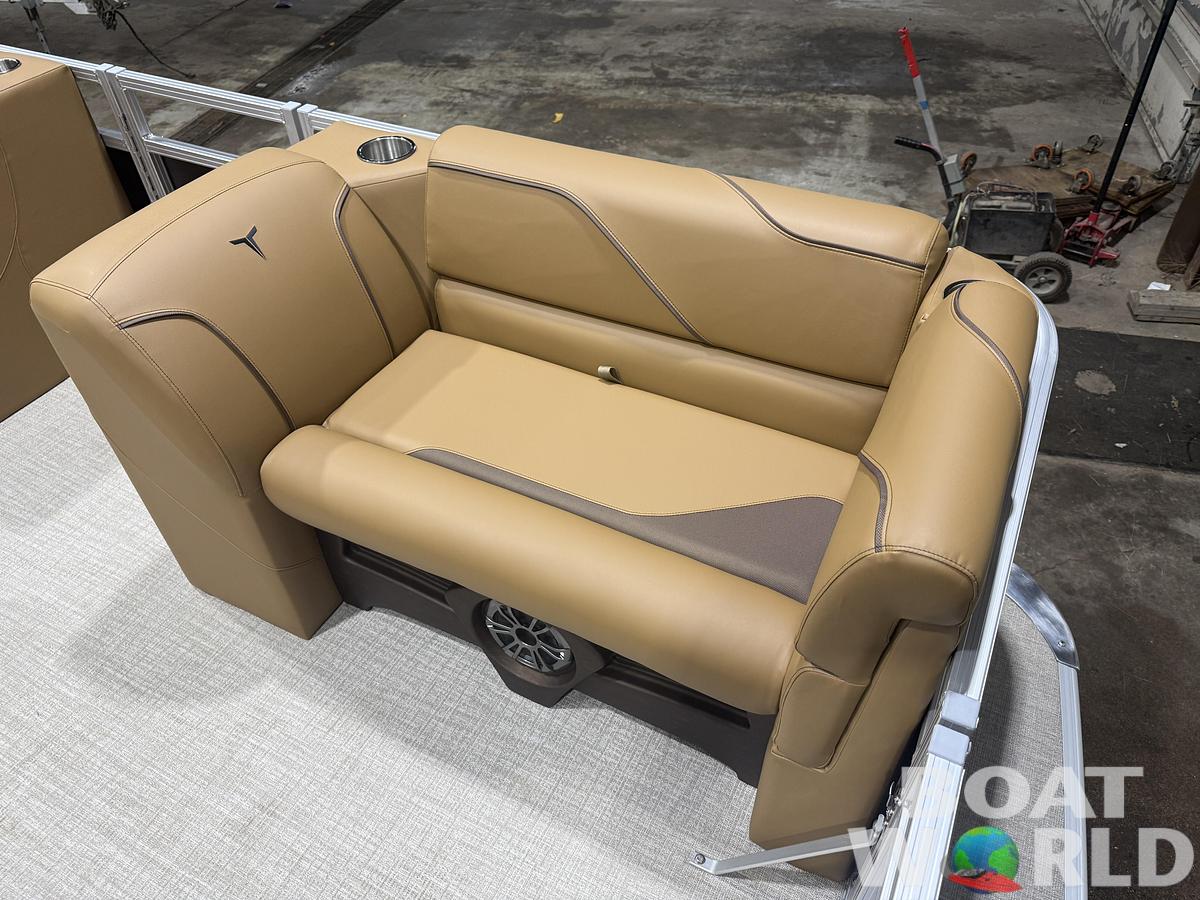 2026 Tahoe Pontoons Sport 2180 Rear Fish