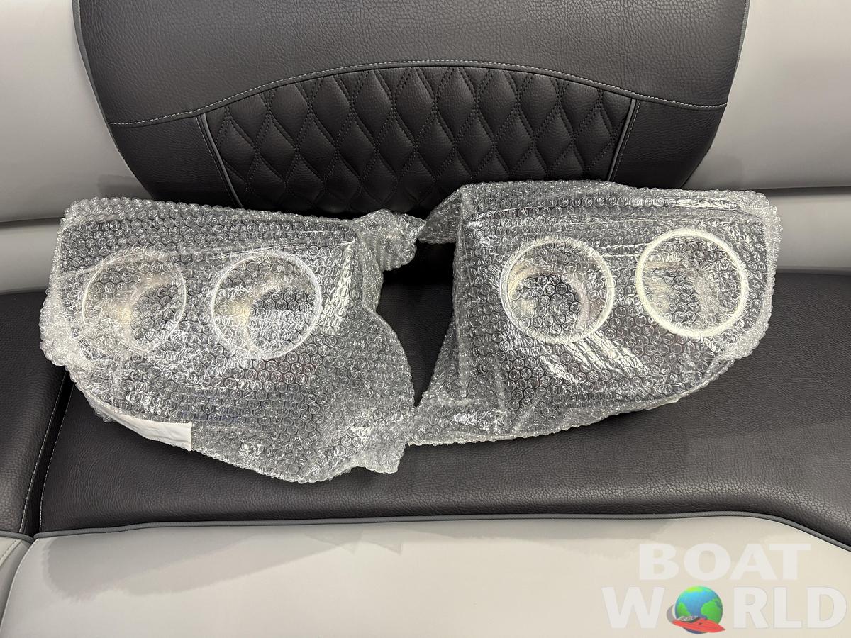 2026 Tahoe Pontoons Grand Tahoe 2585 Elite Windshield Tritoon & Mercury 400HP V10