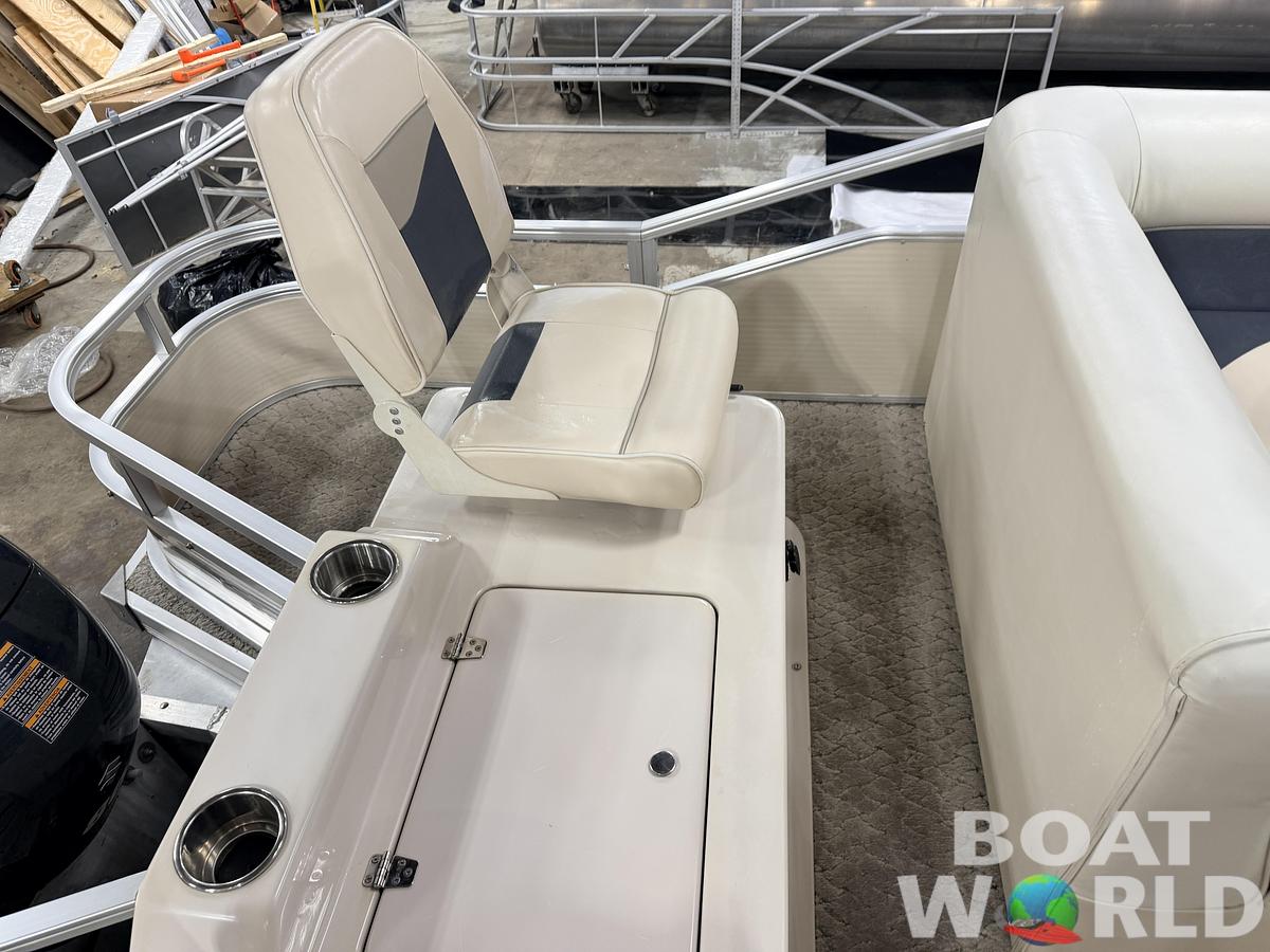 Used 2009 Weeres Fisherman 200 DLX & 80HP Suzuki 4Stroke $13,995