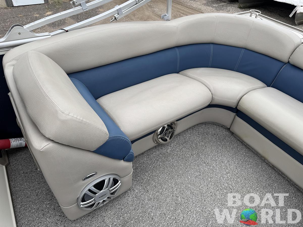 Used 2013 Premier 250 Intrigue Pontoon with 140HP Suzuki Fourstroke EFI