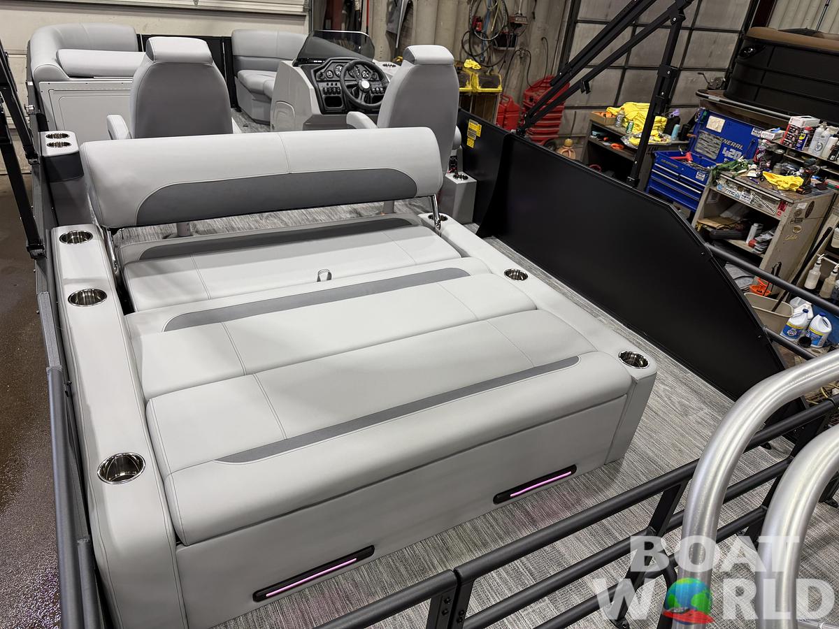 2027 Bentley Legacy 220 Swingback Pontoon $44995