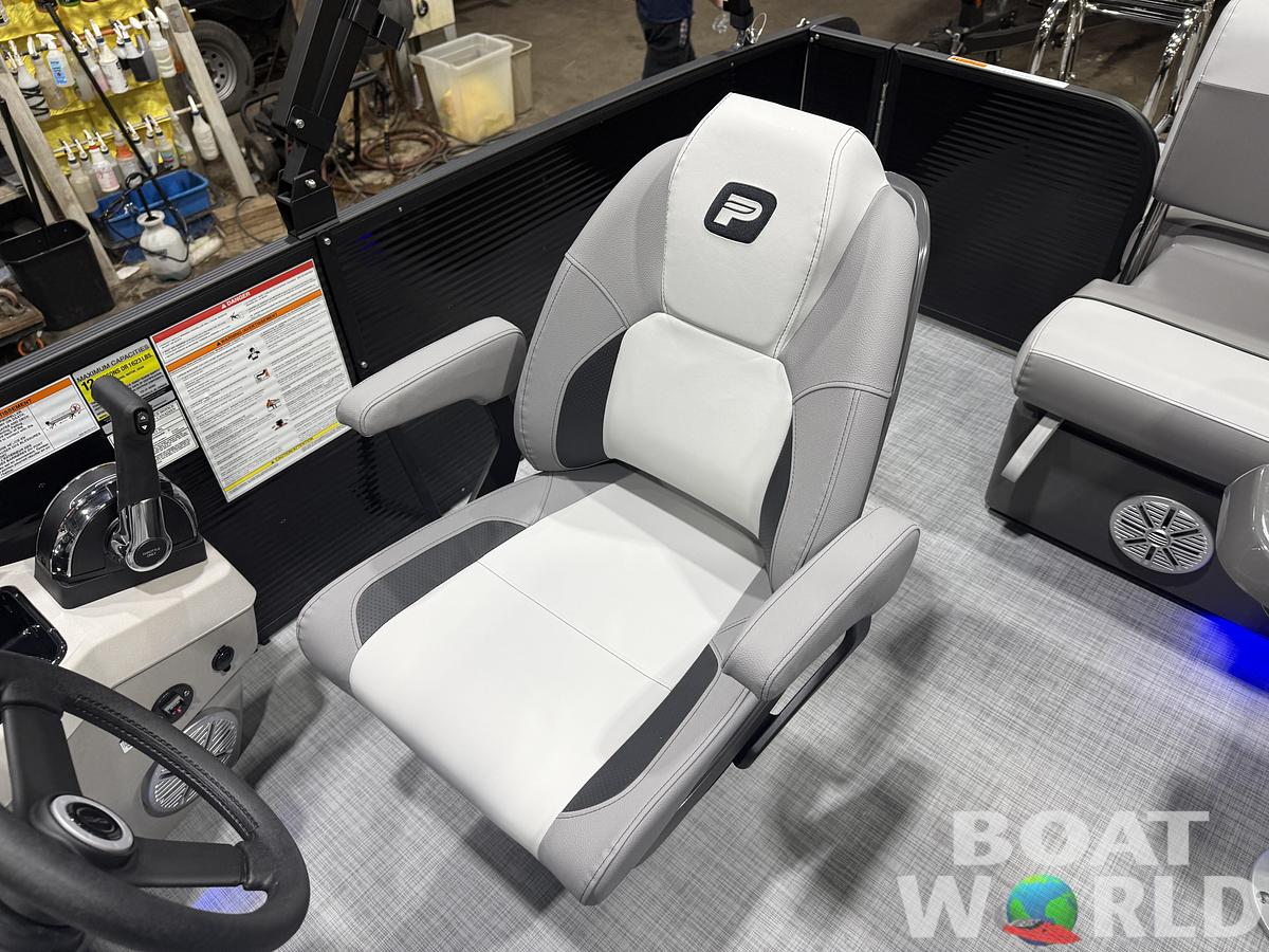 2026 Princecraft Vectra 23 RL SS Swingback Pontoon 