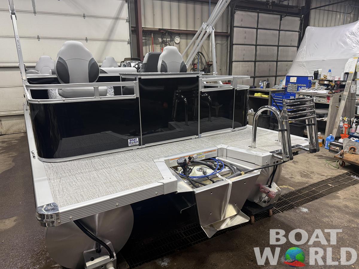 2026 Tahoe Sport Quad Fish 1980 Pontoon $30995