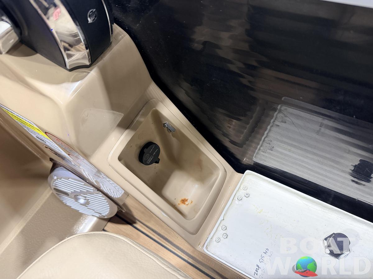 Used 2015 Harris 220 Solstice Pontoon