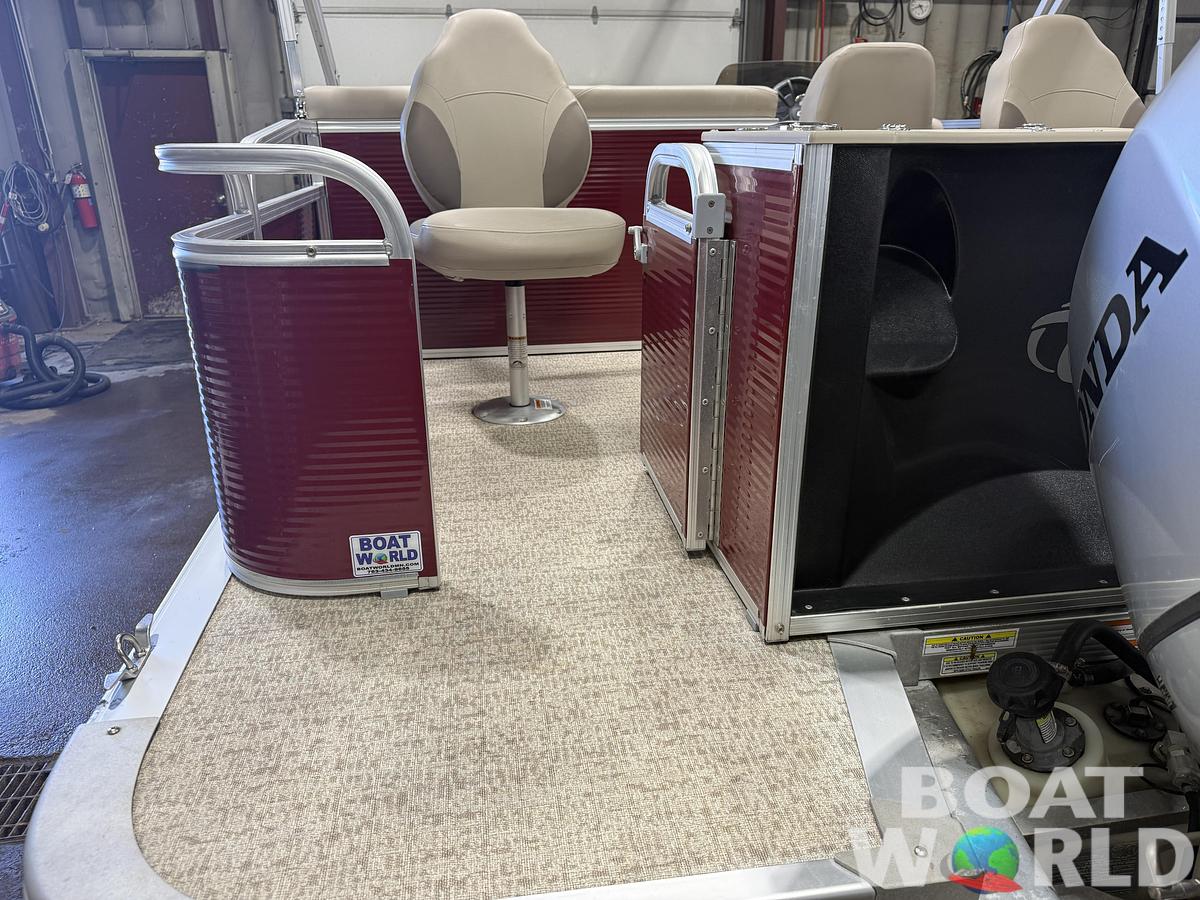 Used 2019 Tahoe GT Rear Fish 2385 & 115HP 4-Stroke $24995