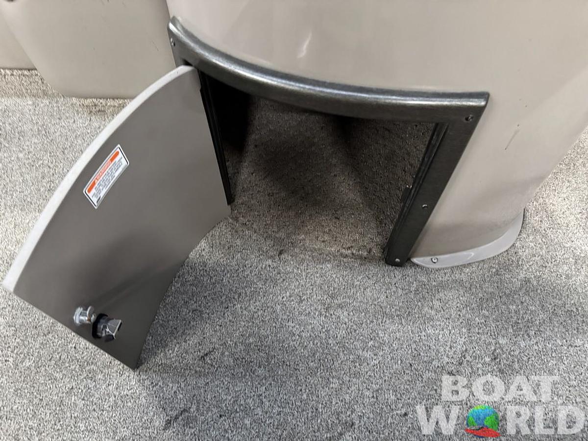 Used 2007 Premier Legend 250 Pontoon