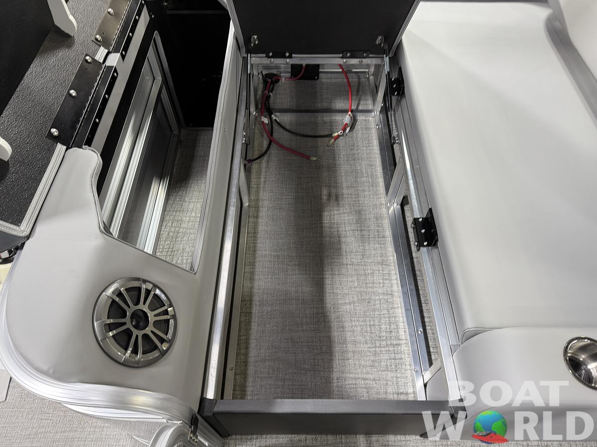 2025 Tahoe Pontoons LTZ 2385 Swingback (VRL) Pontoon & Honda 4-Stroke EFI