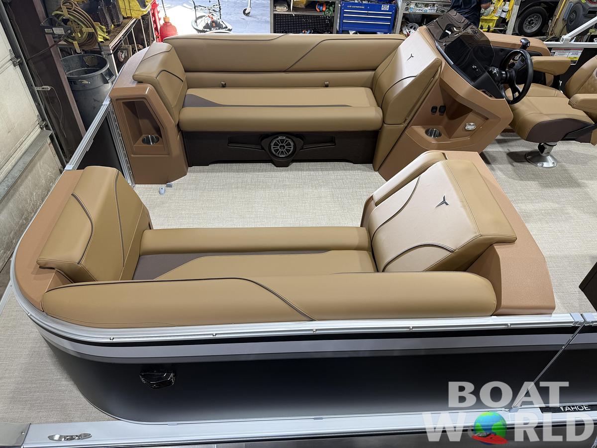 2027 Tahoe Sport Rear Fish 2385 & 4-Stroke $37995