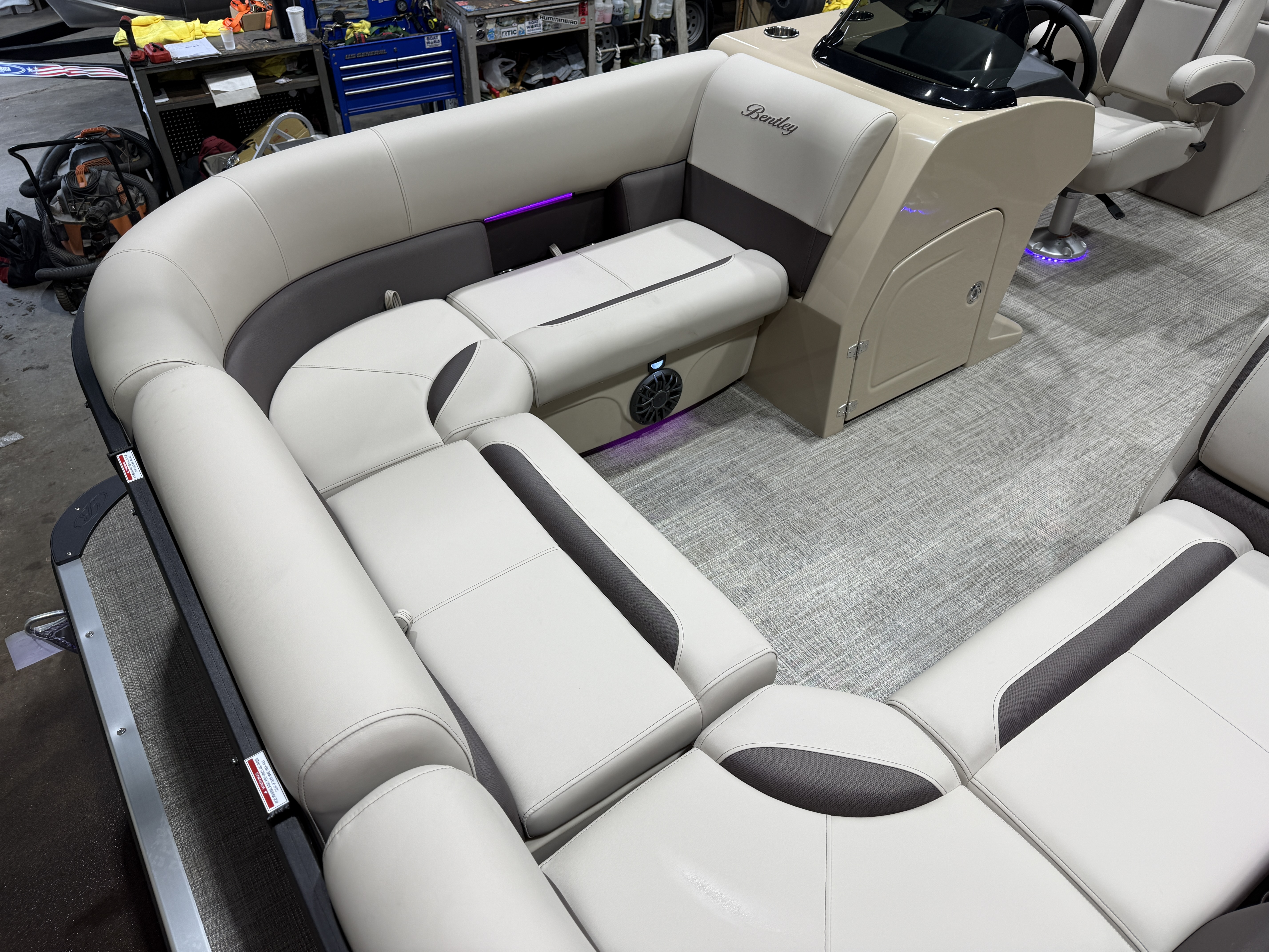 2027 Bentley Legacy 220 Navigator Quad Lounge Pontoon $42995
