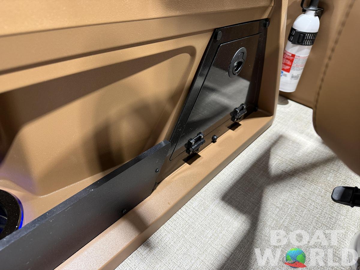 2027 Tahoe LTZ 2385 Quad Lounge Shift SS Tritoon & 4-Stroke Outboard $55995