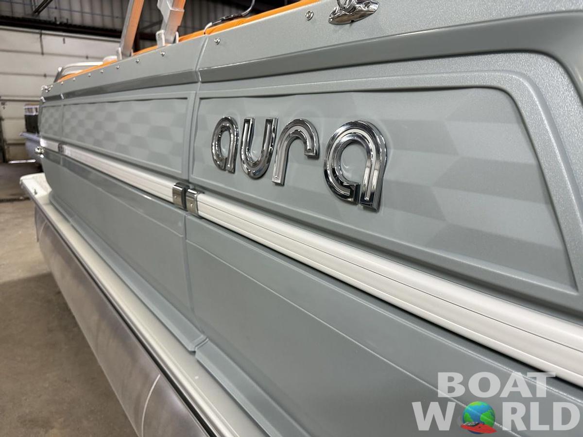 2025 Tahoe Pontoons Aura 2185 Quad Lounge & 90HP 4-Stroke EFI