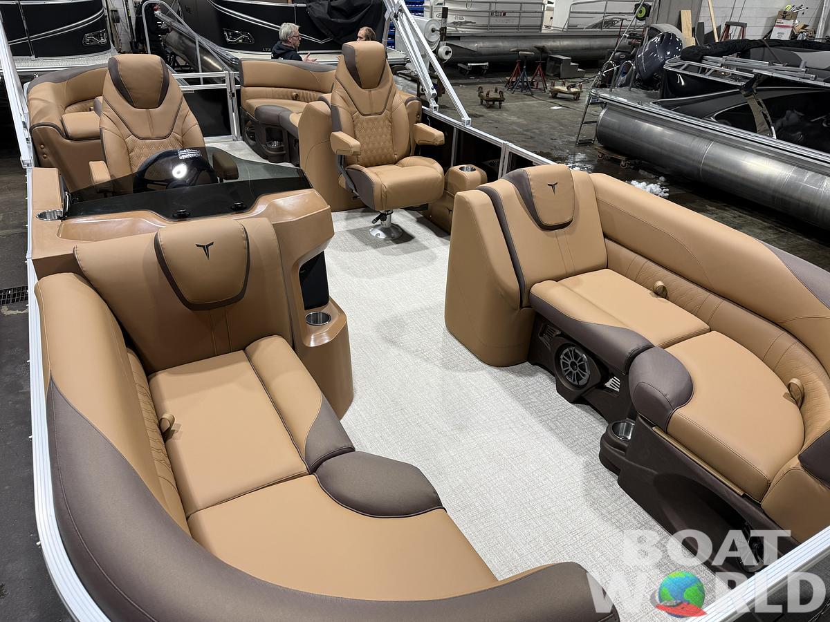 2026 Tahoe Pontoons LTZ 2385 Quad Lounge 