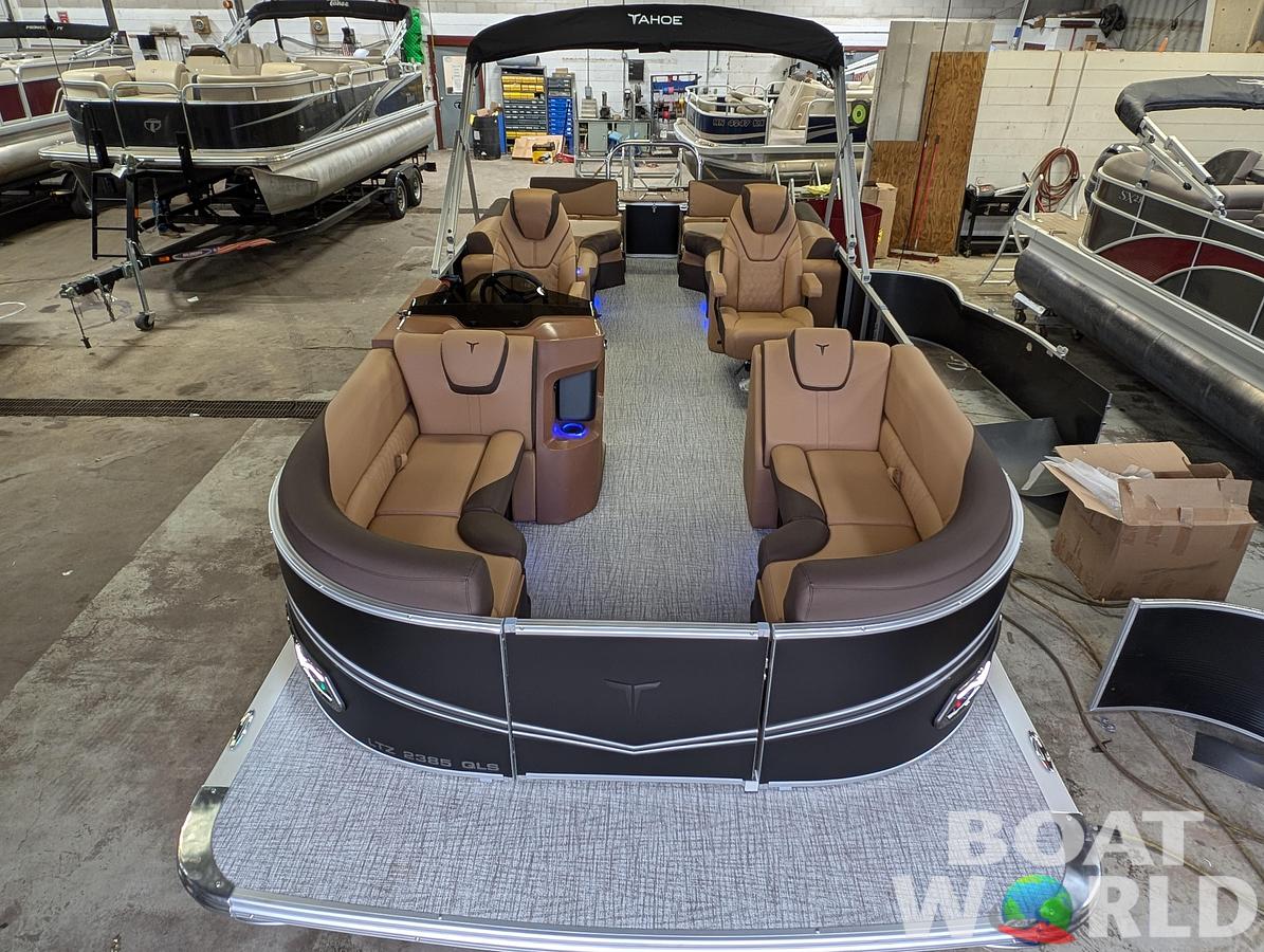 2025 Tahoe Pontoons LTZ 2385 Quad Lounge Shift Flip Tritoon & Honda 4-Stroke EFI