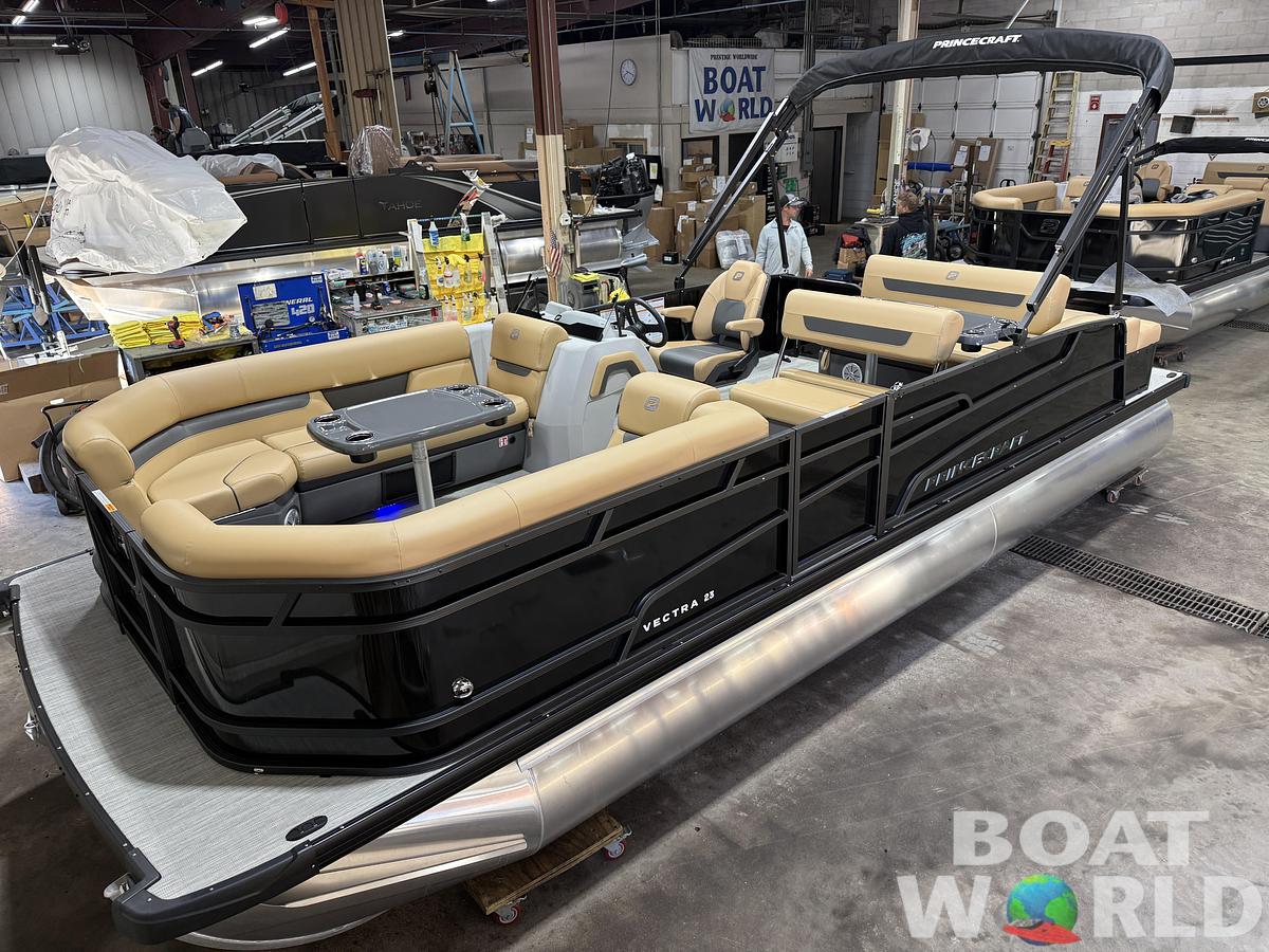 2027 Princecraft Vectra 23 RL Dinette Swingback $36,995
