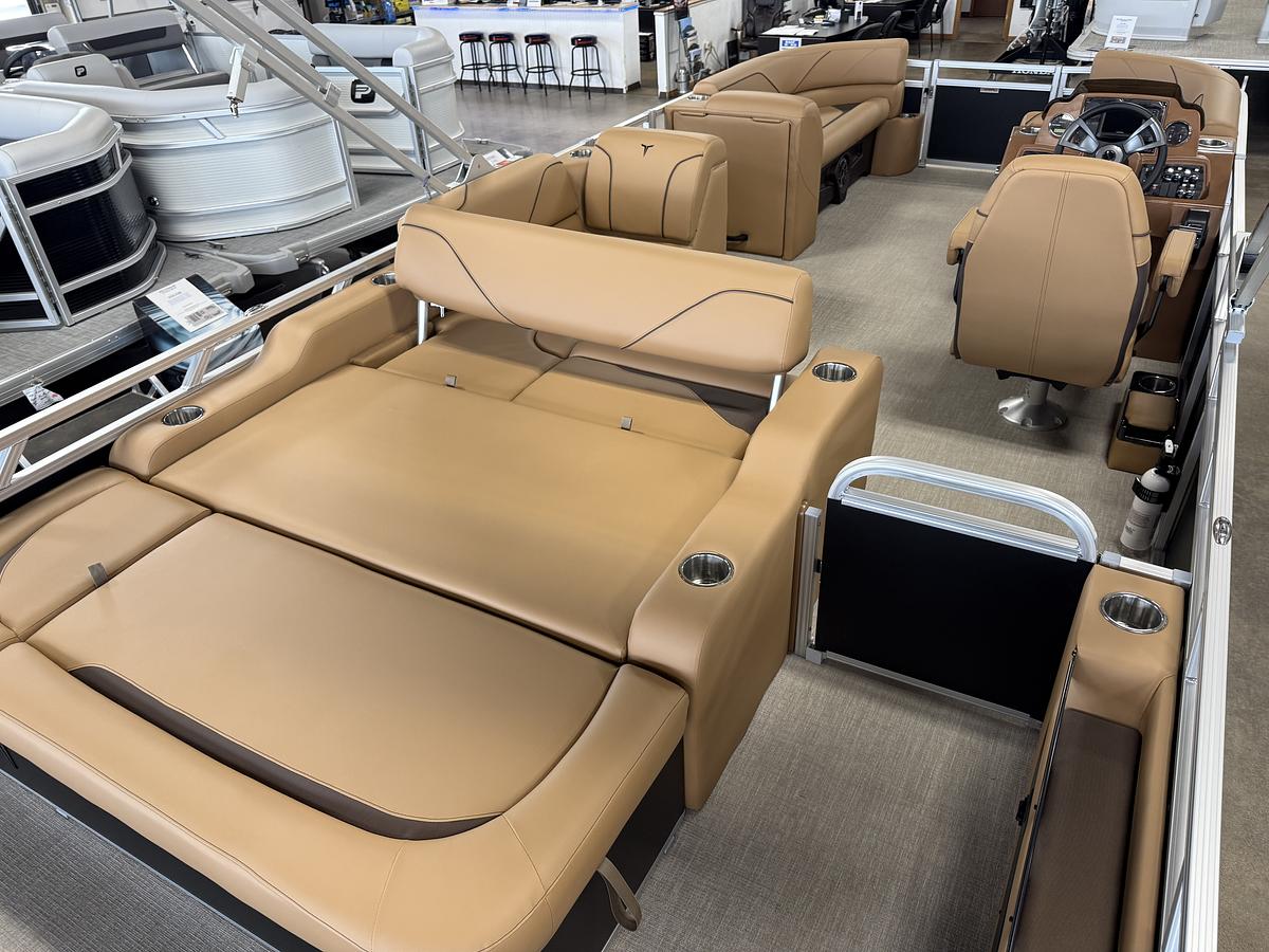 2026 Tahoe Pontoons Sport 2385 Swingback (VRB) & Honda 4-Stroke EFI