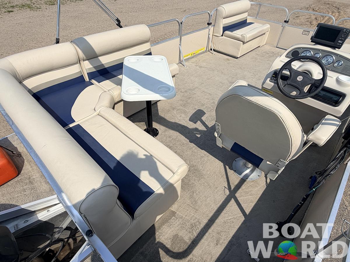 Used 2007 Weeres 200 Cadet & 25HP Mercury 4Stroke -$9,995