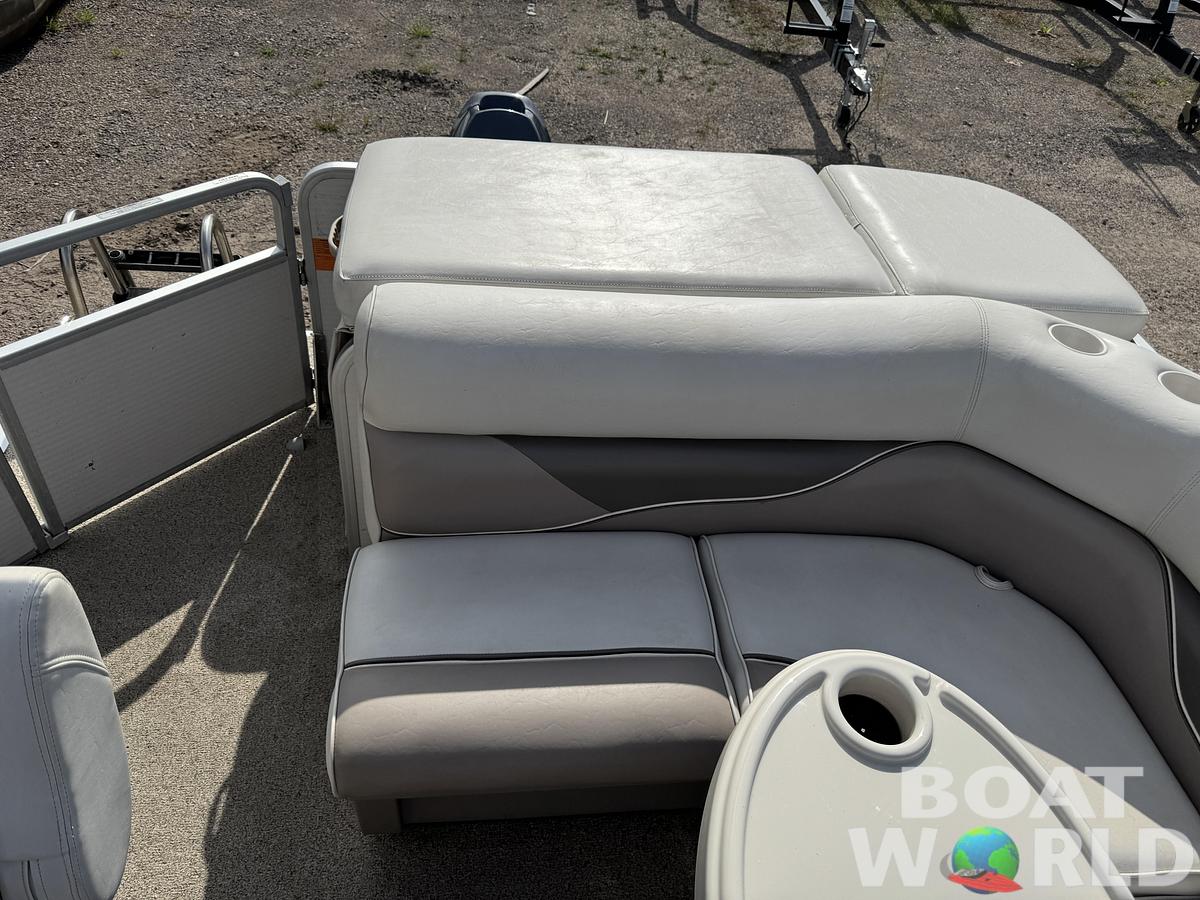 Used 2009 Premier 220 SunSpree DL Pontoon