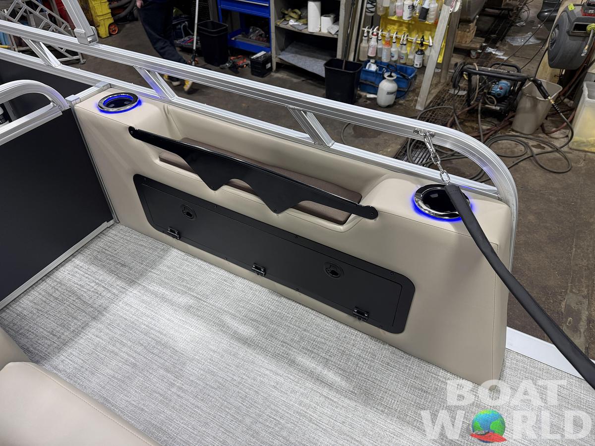 2026 Tahoe Pontoons Sport 2385 Swingback (VRB) Tritoon