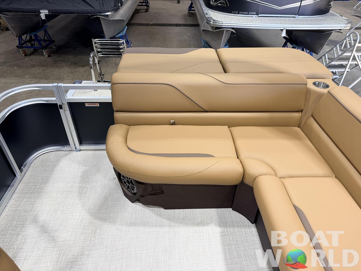 2027 Tahoe Sport 2180 Cruise & 4-Stroke $30995