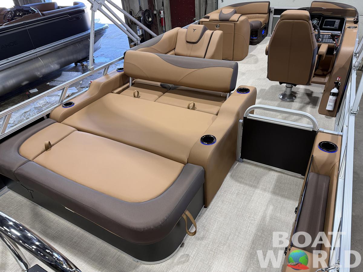 2027 Tahoe LTZ VRB Swingback Tritoon & Honda $53995