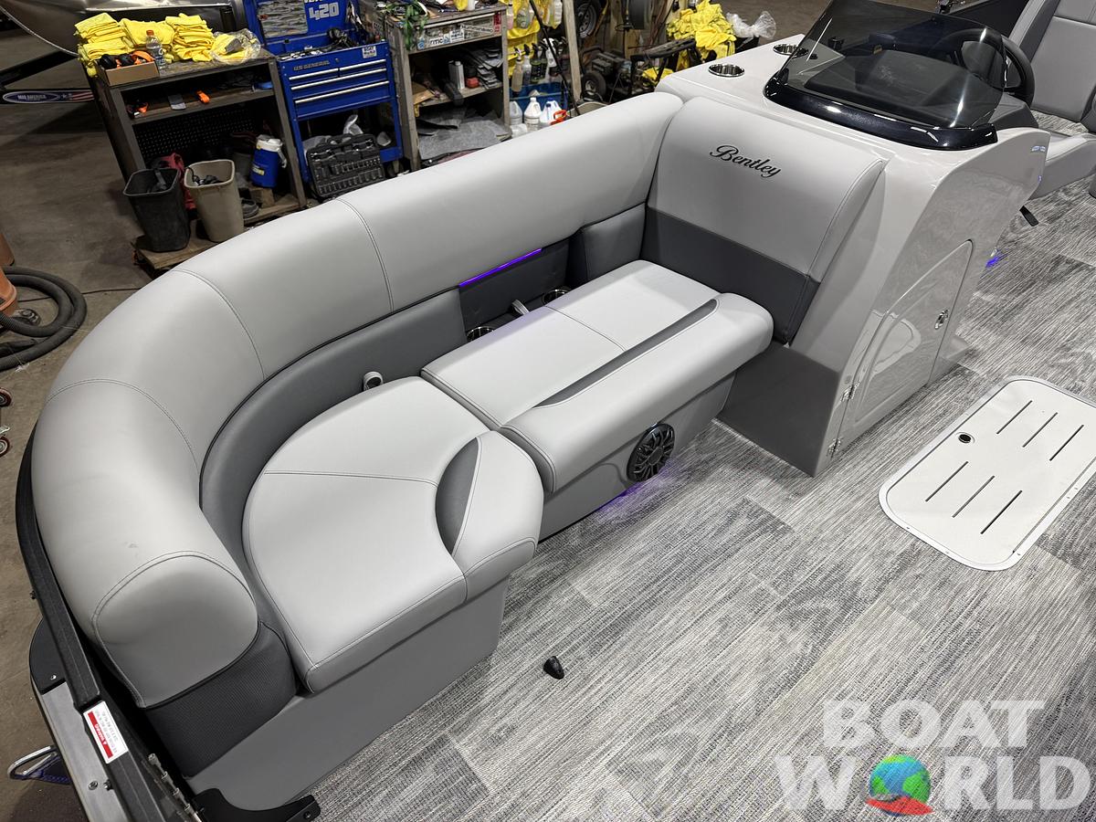 2027 Bentley Legacy 223 Swingback Tritoon $54995