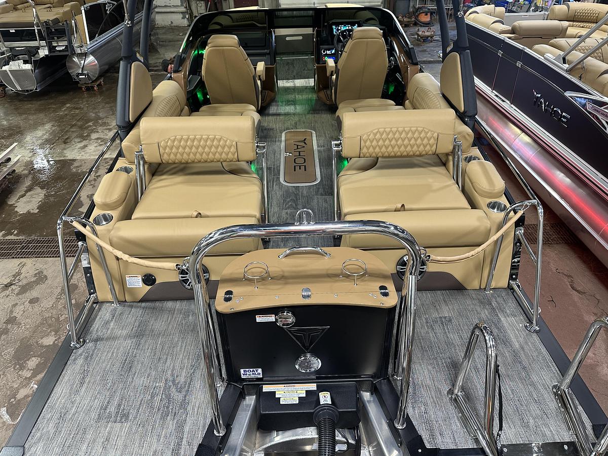 2025 Tahoe Pontoons Grand Tahoe 2585 Quad Lounge Windshield Tritoon & Mercury 400HP V10