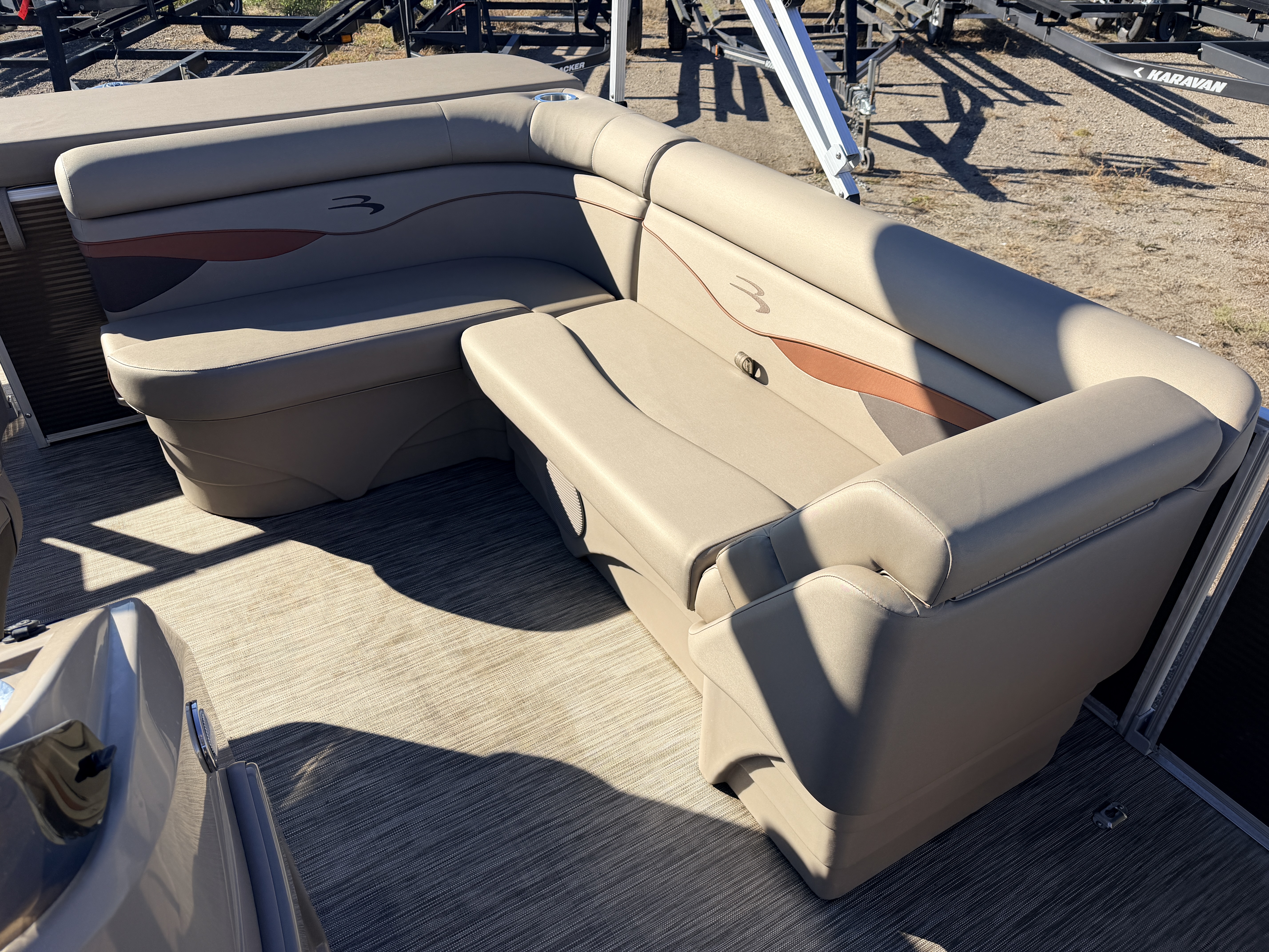 Used 2021 Bennington 188 SL & 50HP Yamaha 4Stroke -$24,995