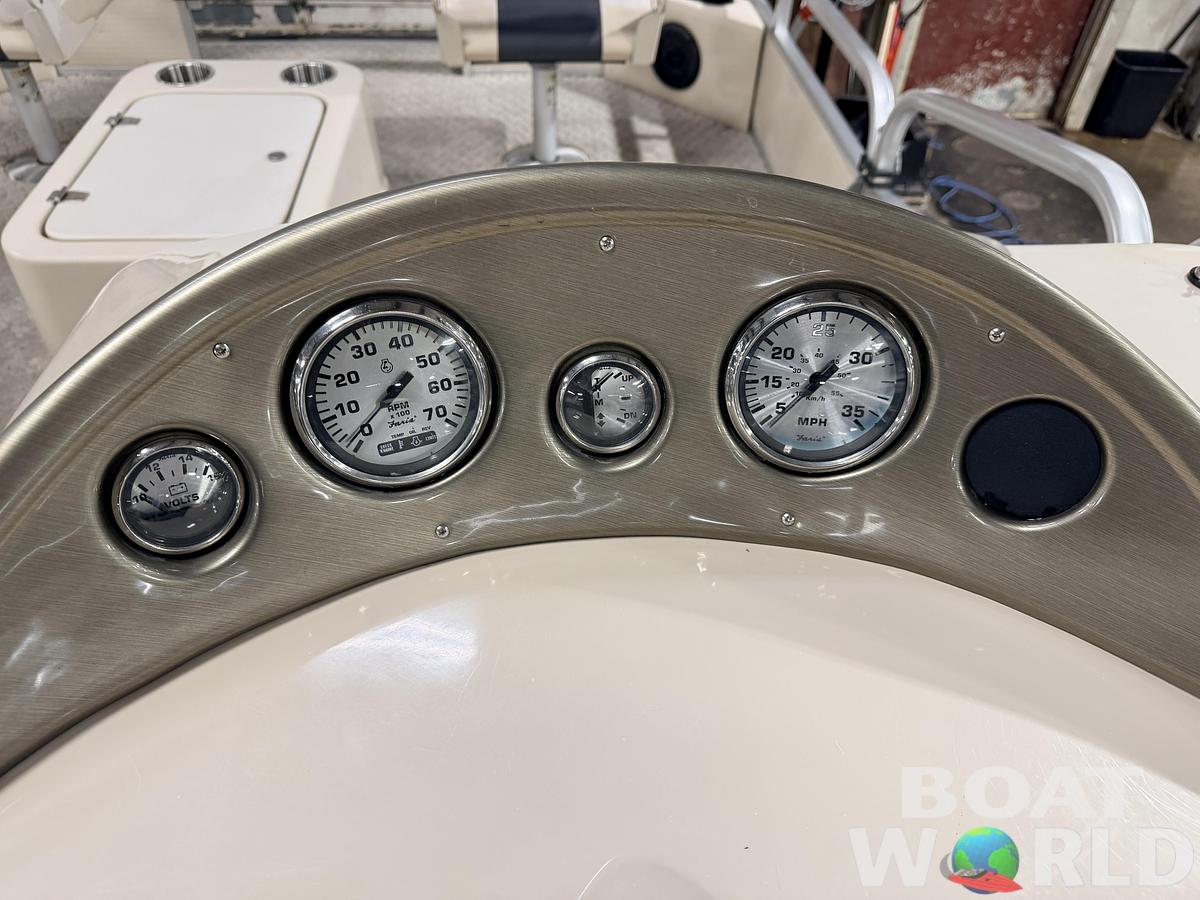 Used 2009 Weeres Fisherman 200 DLX & 80HP Suzuki 4Stroke $13,995