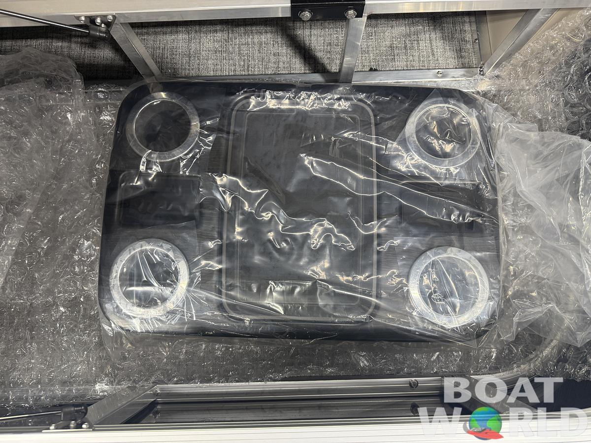 2026 Tahoe Pontoons Sport 2385 Swingback (VRB) & Honda 4-Stroke EFI