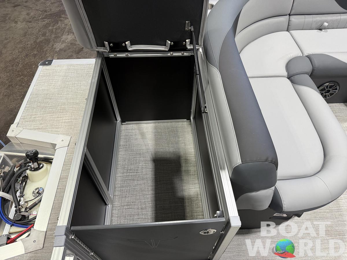 2026 Tahoe Pontoons LTZ 2185 Cruise Pontoon 