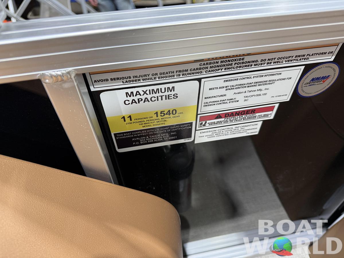 2026 Tahoe Pontoons LTZ 2385 Quad Lounge 