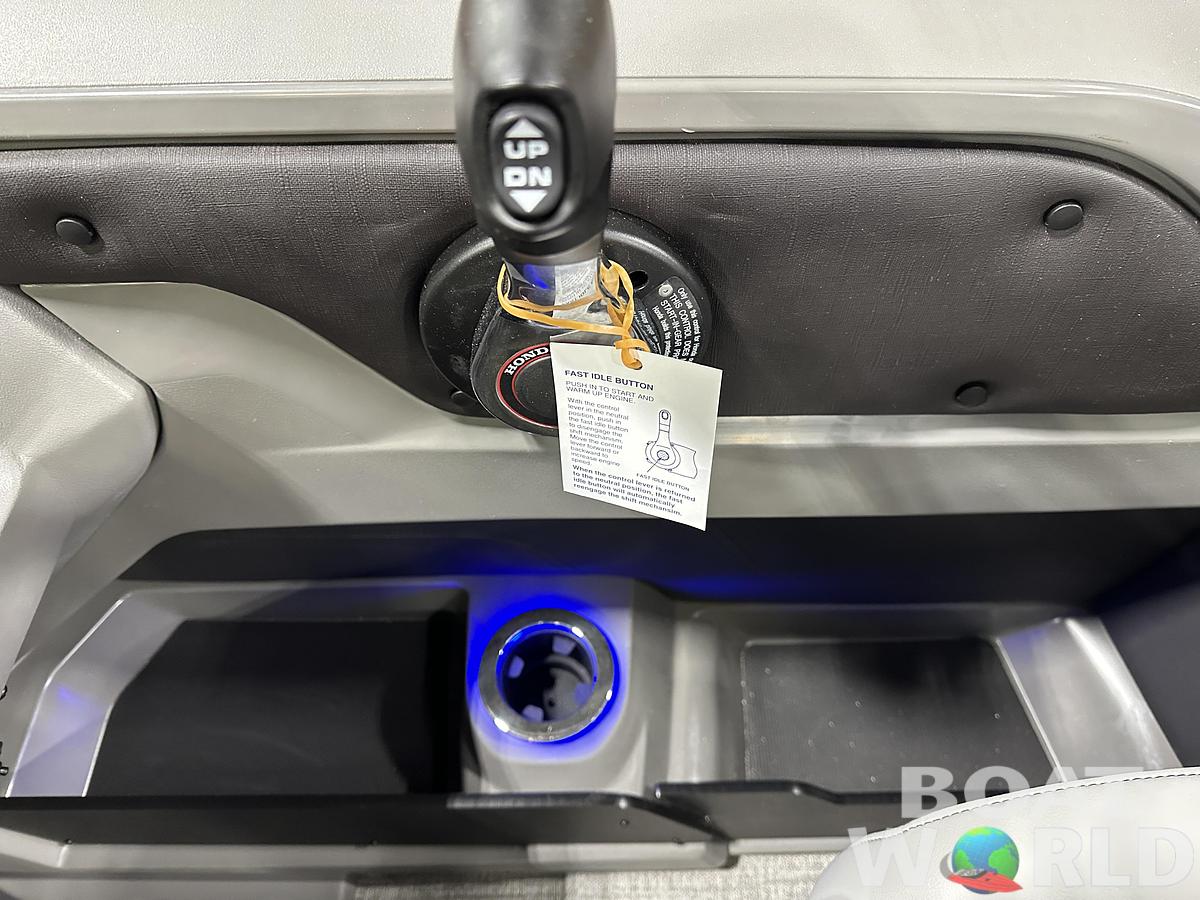 2025 Tahoe Pontoons LTZ 2385 Quad Lounge Tritoon & Honda 4-Stroke EFI